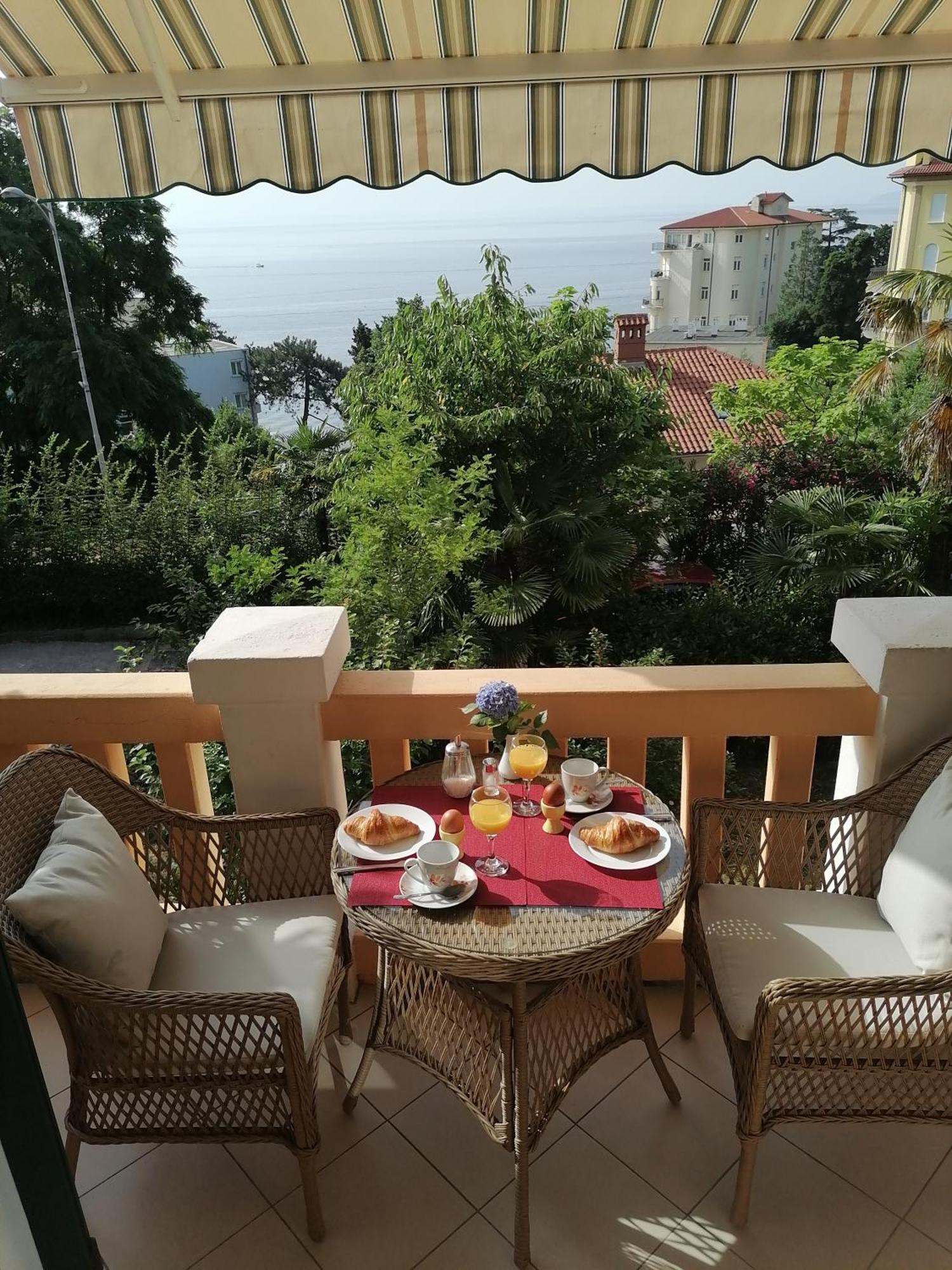 Villa Salus, Apartment Maruna Опатия Экстерьер фото