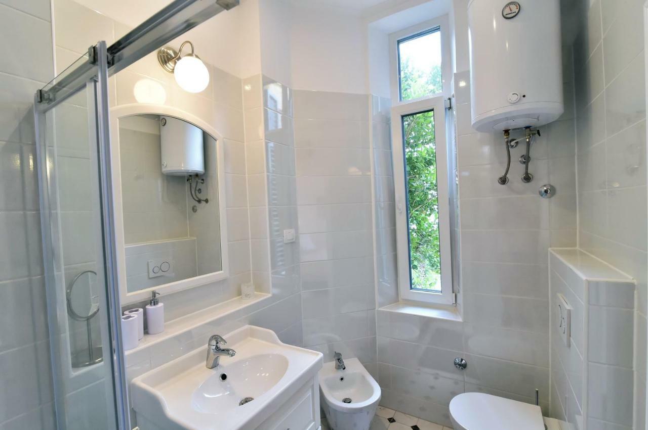 Villa Salus, Apartment Maruna Опатия Экстерьер фото