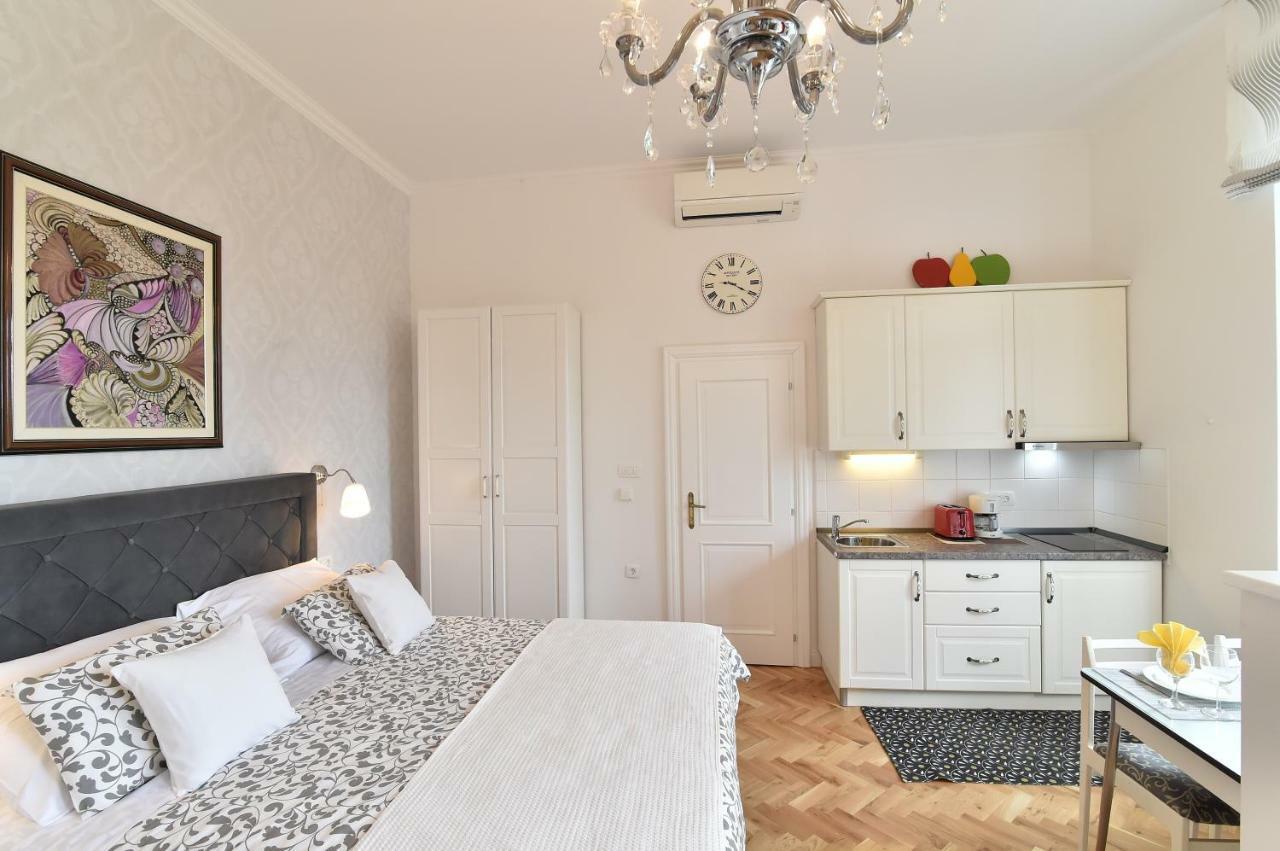 Villa Salus, Apartment Maruna Опатия Экстерьер фото