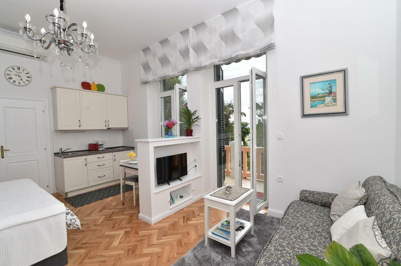 Villa Salus, Apartment Maruna Опатия Экстерьер фото