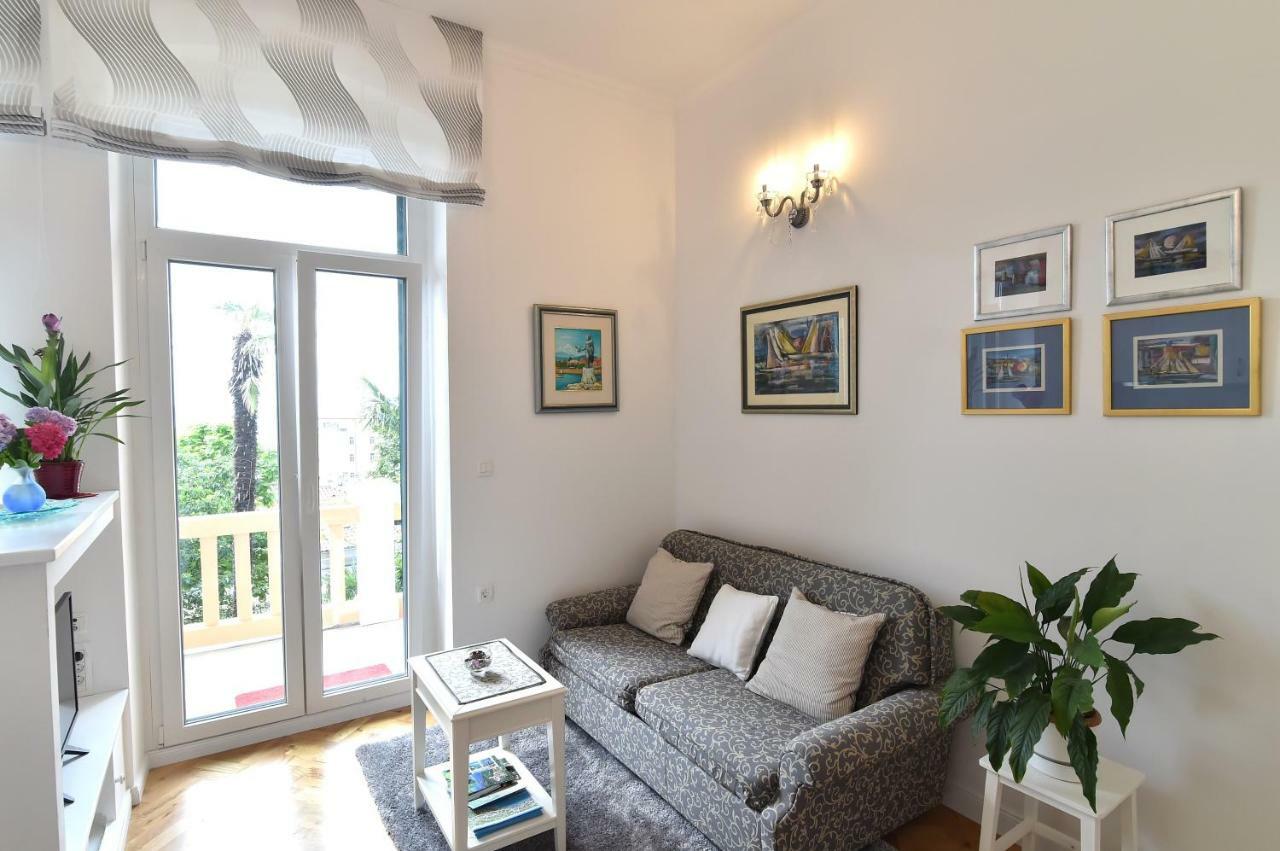 Villa Salus, Apartment Maruna Опатия Экстерьер фото